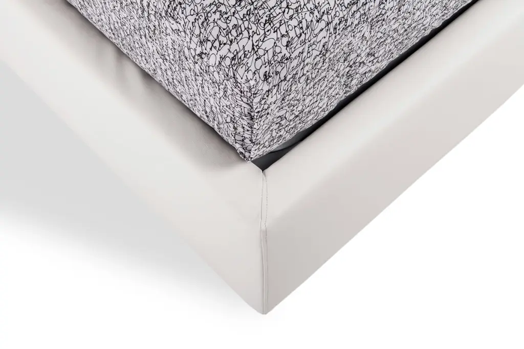 Pat Desire - imagine 5